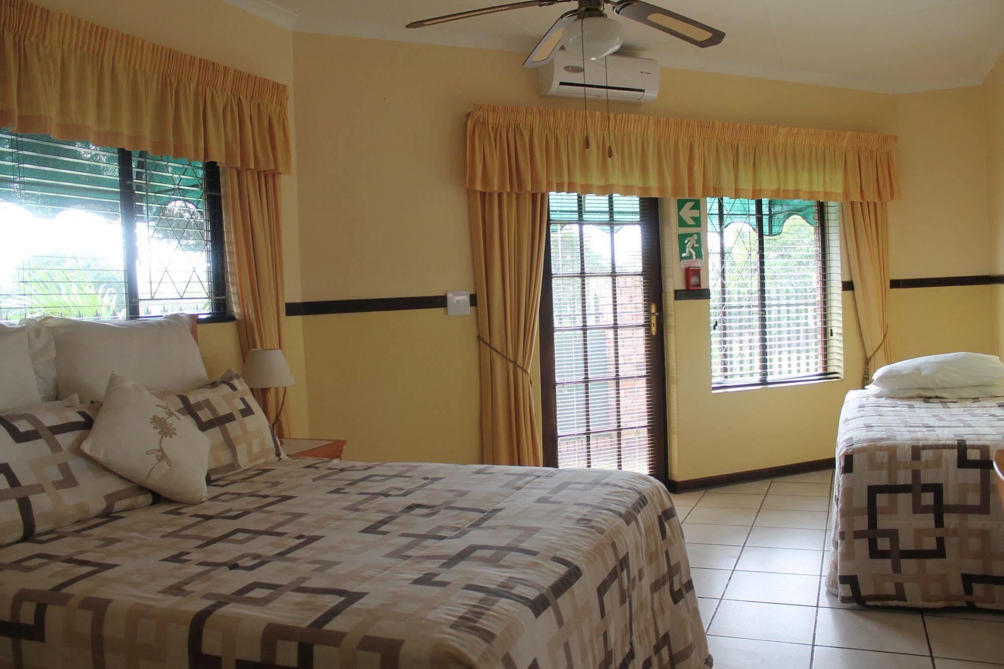 ריצ'רדס ביי La Mer Lodge מראה חיצוני תמונה